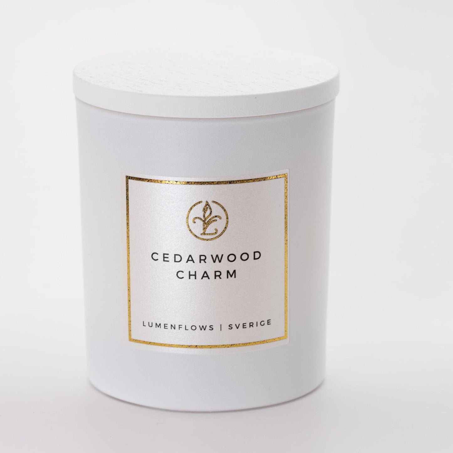 Scented Candle | Cedarwood Charm | Doftljus - LumenFlows 1