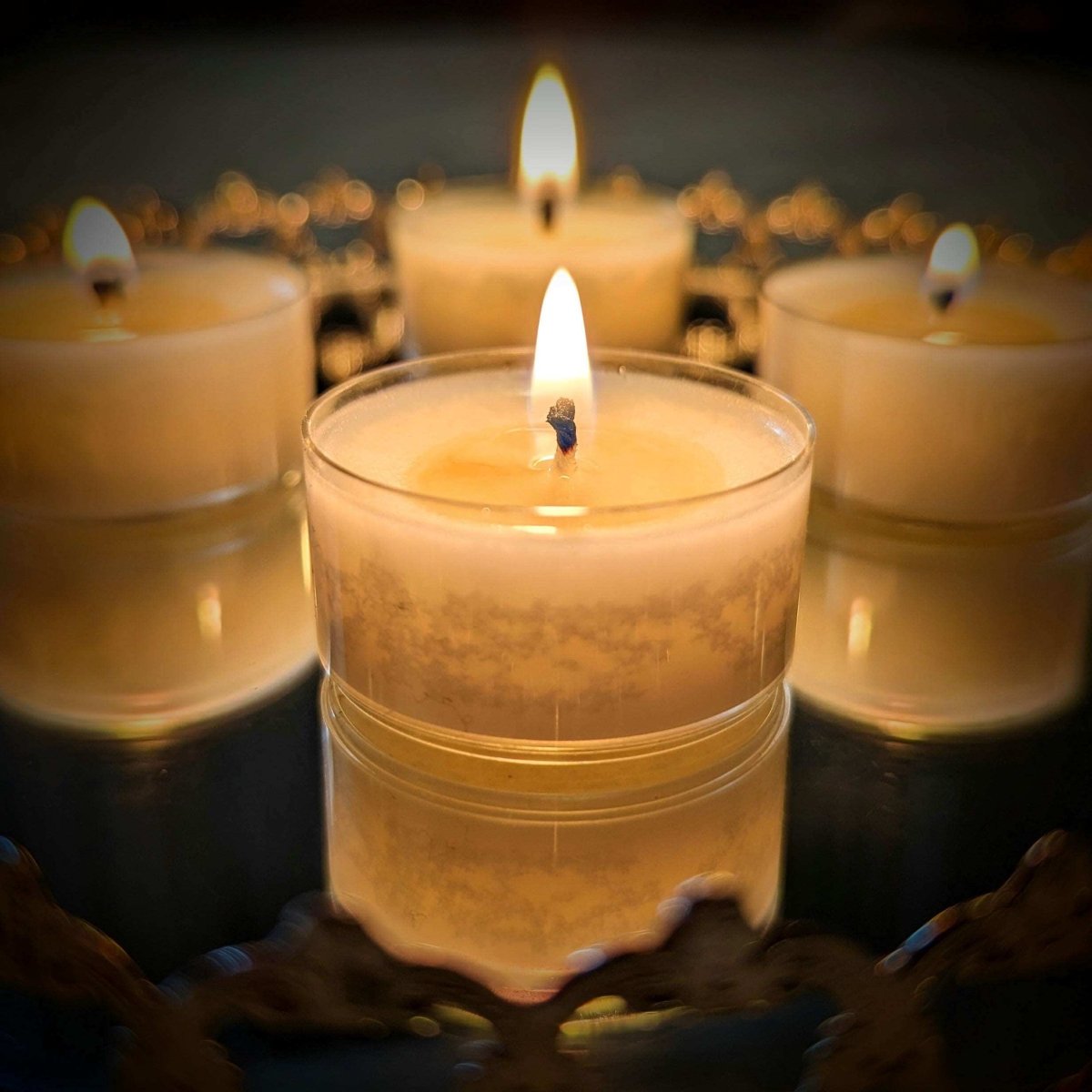 Scented Tealight Candle | Enchanting Roses | Doftvärmeljus - LumenFlows 1